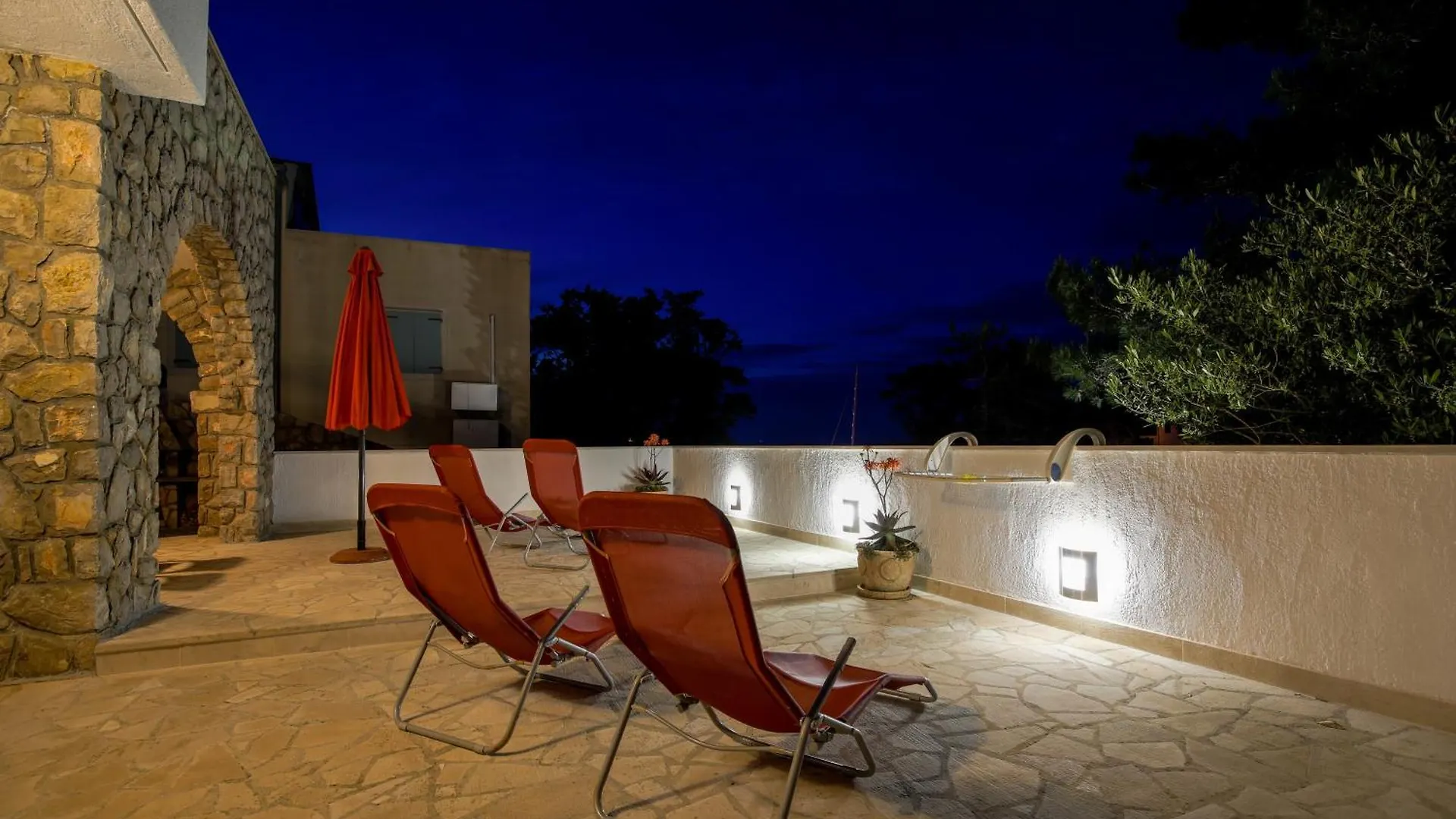 Holiday home Apartman Adriatic Veli Losinj